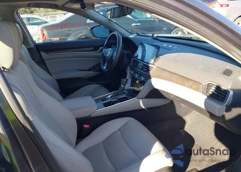 2019 Honda Accord Ex-L z USA, uszkodzony, nr VIN 1HGCV1F57KA143260